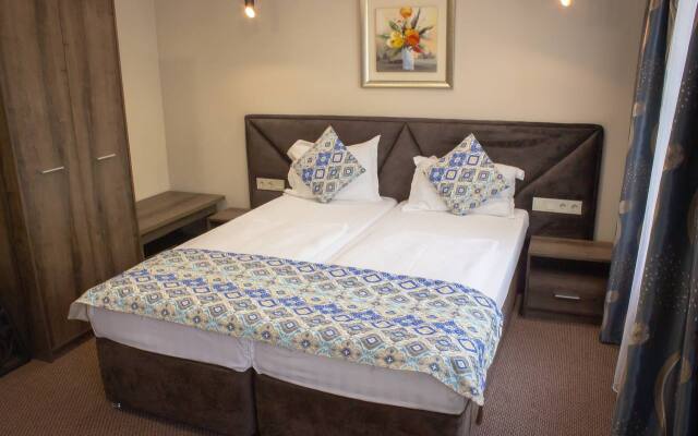 Silk Way Inn