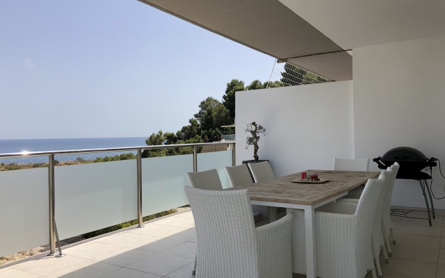 Marina Beach House 8 Villa