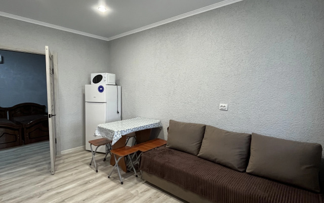 Na Tamanskoy 10 Guest House
