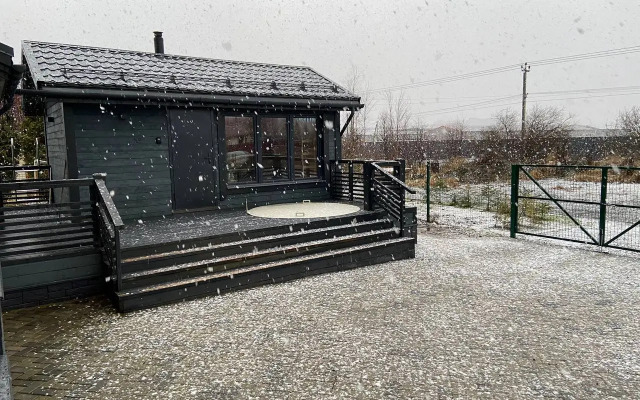 Частный дом Современный большой дом с баней