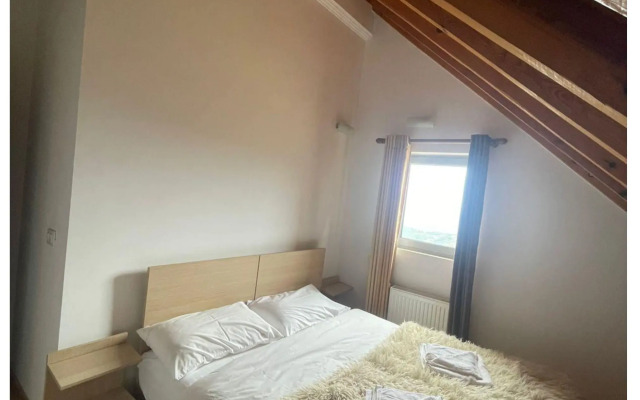 Отель Safora E Shpatit