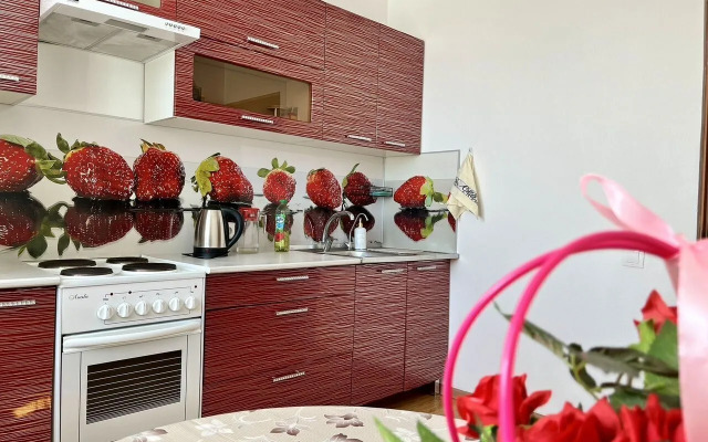 Na Stroitelnoy Ulitse 2 Flat
