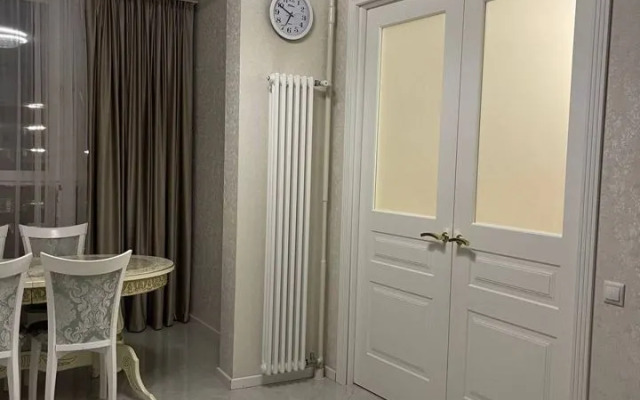 Trekhkomnatnaya Velaskesa 7k5 Flat