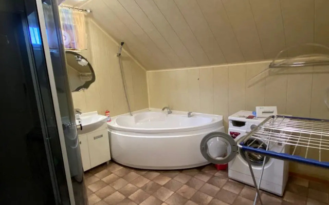 Частный дом Уют горных вершин