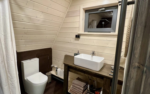 Chkalov Dacha Glamping