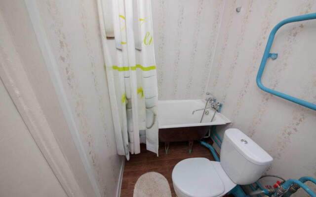 Квартира однокомнатная на 78 Добровольческой бригады 19