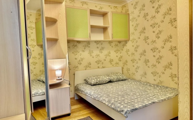 Shikarnaya u Kremlya na Varvarskoy Flat