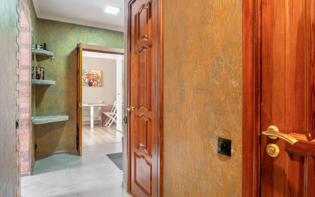 Квартира уютная на Велинградской 21