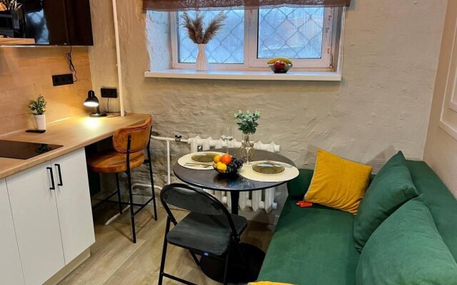 Уютная студия в 8 минутах на метро от самого центра