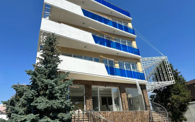 Na Ulitse 8 Marta 10 Apartments