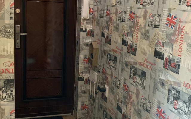 Квартира Счастливая Матрешка на Дежневцев 5