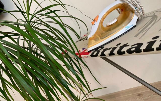 Апартаменты в центе Тюмени, Гелерея Вояж, Гор Сад