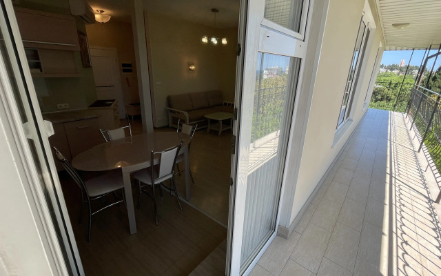 Na Ulitse K. Marksa 17 Apartments