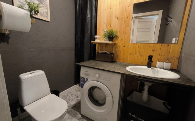 Частный дом на улице Славянская 103