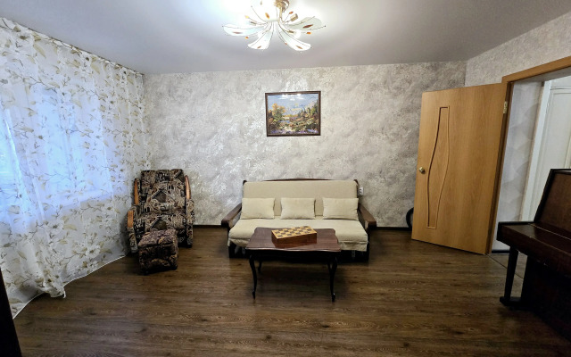 Na Zhemchuzhnoy Flat