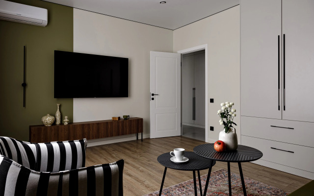 Квартира Двухкомнатная LikeHome Олива рядом с парком Галицкого