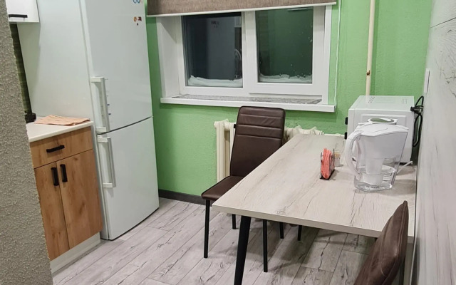 Odnokomnatnaya V Trekh Minutakh Ot Vokzala Flat