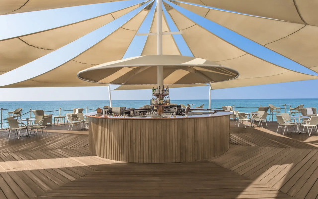 Calista Luxury Resort
