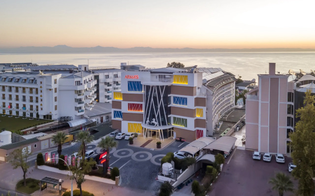 Armas Beach Hotel