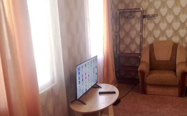 Гостевой Lом Домик в Бугазе