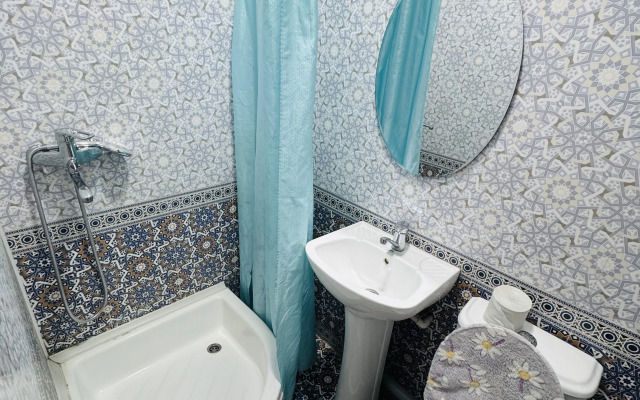 Uncle Kolya Hotel