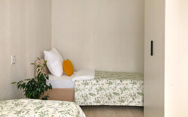 Апартаменты Двухкомнатные YarKo Цветы