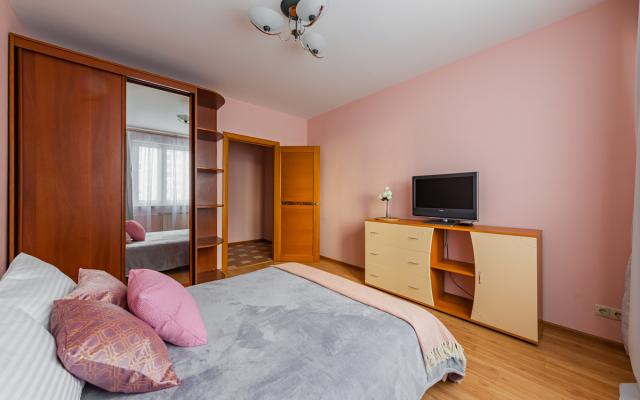 Апартаменты Двухкомнатная Квартира в Митино