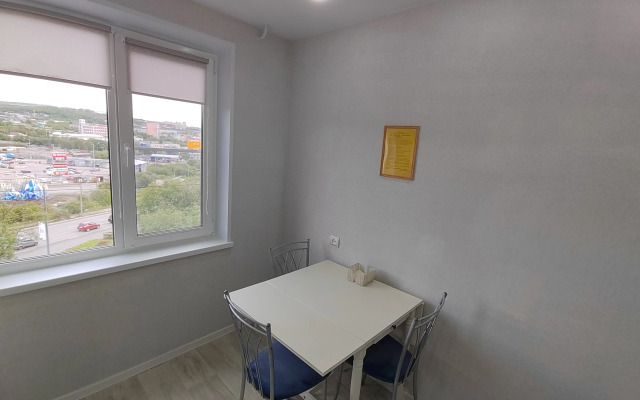 Квартира возле ТРЦ Плазма с лифтом и балконом