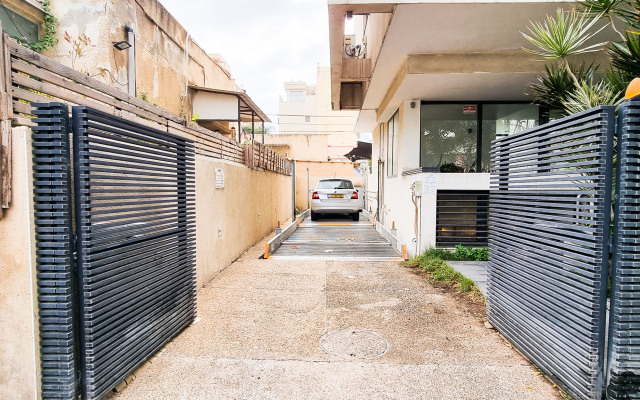 Ophrys 1BR Tel Avi Kerem Kalisher St TL66 Apartments