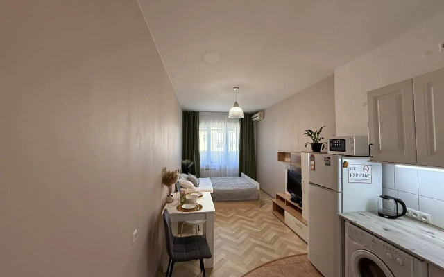 Studiya ryadom s aeroportom Yakutsk Flat