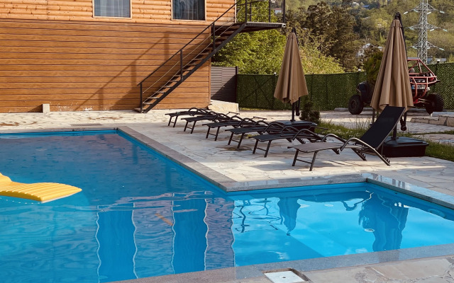 Akhalsheni House Hotel