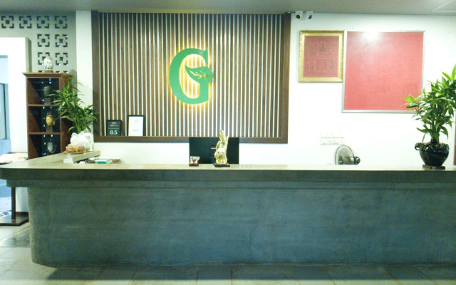 Green Amazon Residence Hotel