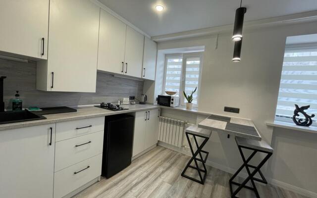 Uyutnaya Eko Studiya V Tsentre Pyatigorska Apartments