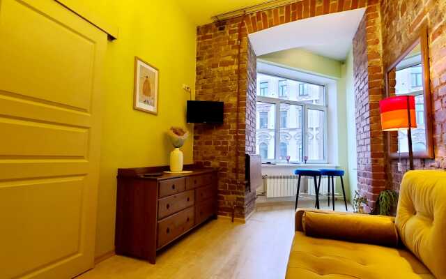 Апартаменты на Большом 13 Эркер