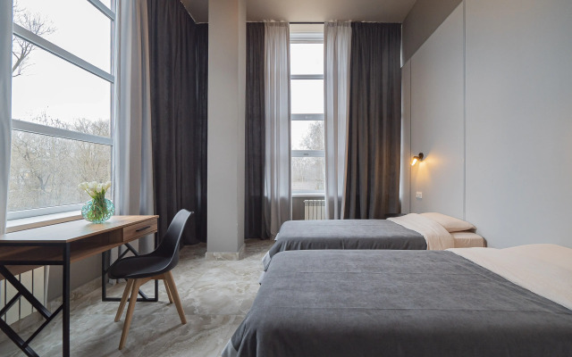 Artman Hotel