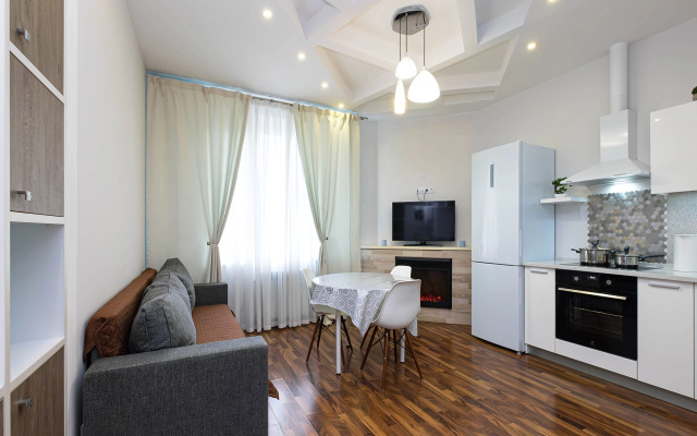 Квартира Семейная Трёхкомнатная с видом на Обь