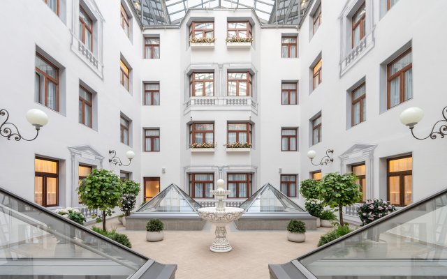 Renartiss Isaakiy St.Petersburg Hotel (ex. Renaissance St Petersburg Baltic)
