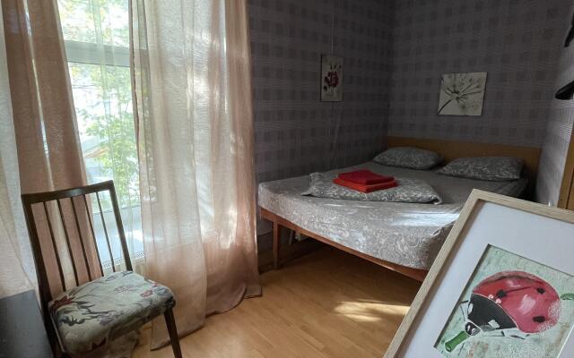 Artist na Zvetnom Bulvare Hostel