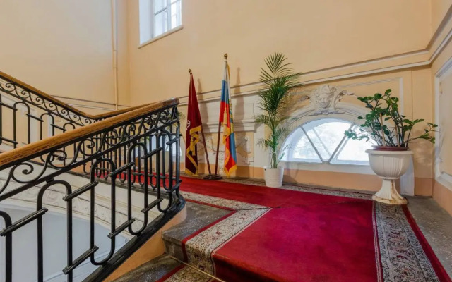 Апартаменты a.m. Rooms Neva Balcony (Angliyskaya Naberezhnaya)