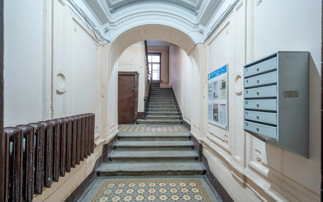 Sovremennaya Studiya V Tsentre Peterburga Flat