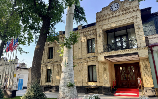 Aliz Boulevard Hotel