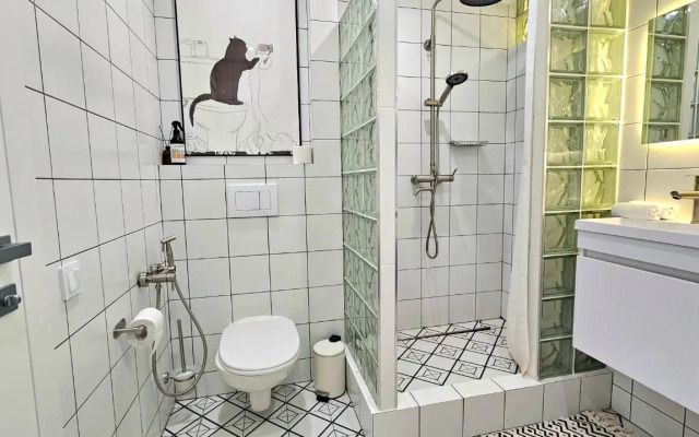 U Ozera Kaban: Stilny Remont I Idealnoye Raspolozhenie! Flat