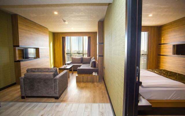 Sky Business Hotel