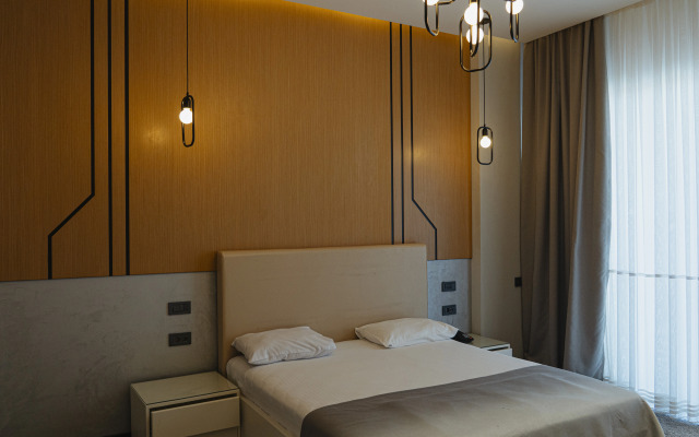 Shani Resort & Villas Hotel