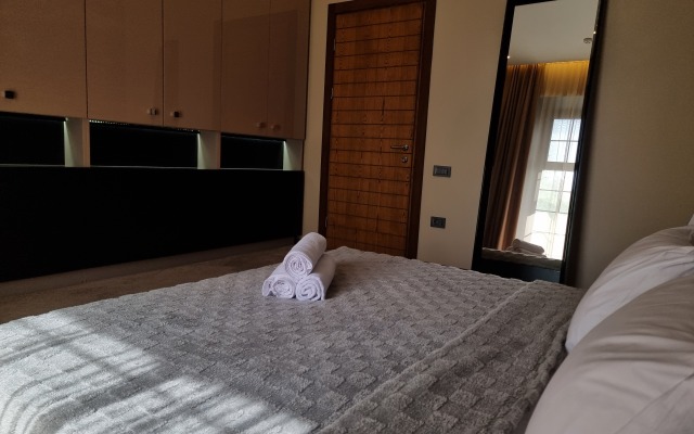 Апартаменты Premium Apartment