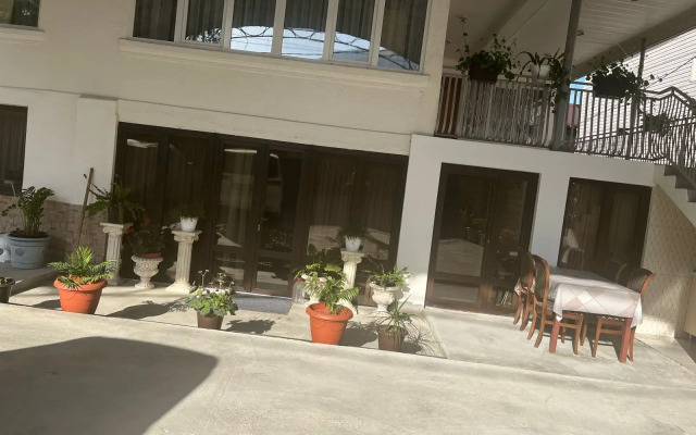 U Rozy Guest House