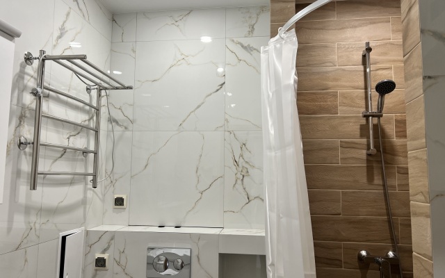 150 Komfortnyye s vidom na goru Apartments