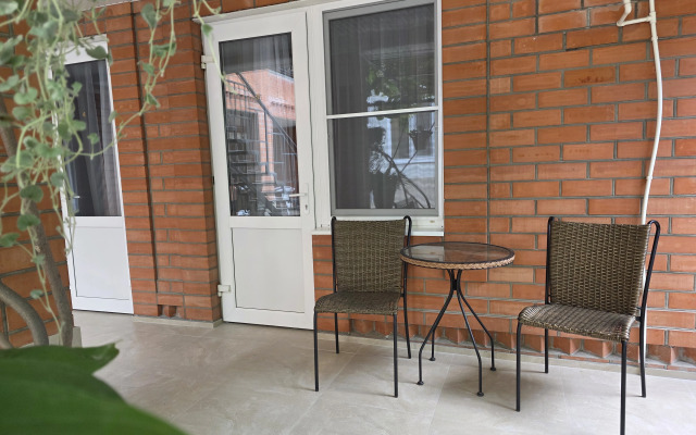 Guest house Tsitrus