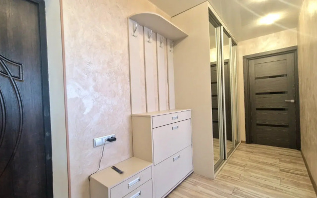 Dvukhkomnatnaya V Tsentre Goroda Flat