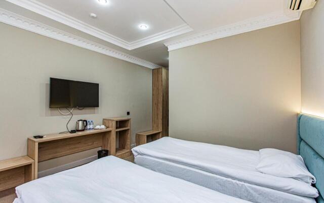 Kaier Hotel